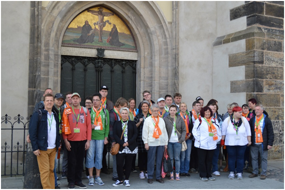 Vor der Schlosskirche in Wittenberg